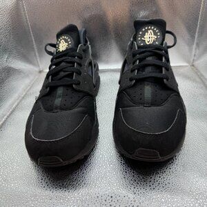 Size 11 Nike Air Huarache Run Mens Triple Black Running Shoes 318429-003